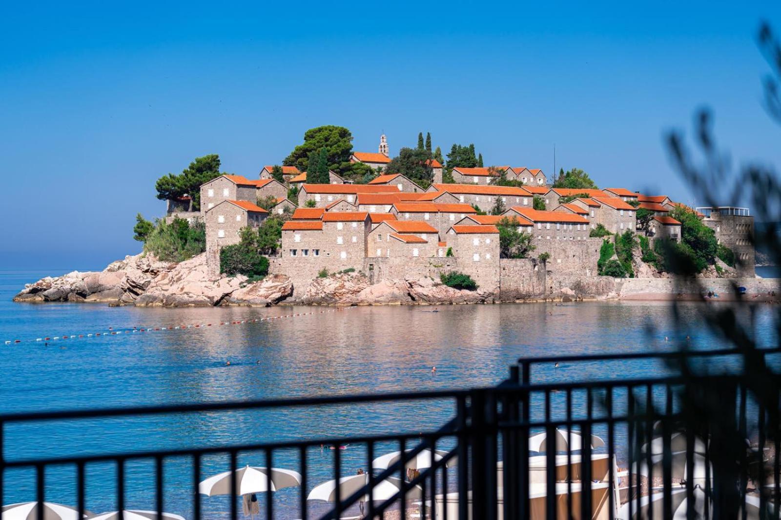 Hotel California By Aycon (Adults Only) Sveti Stefan Ngoại thất bức ảnh