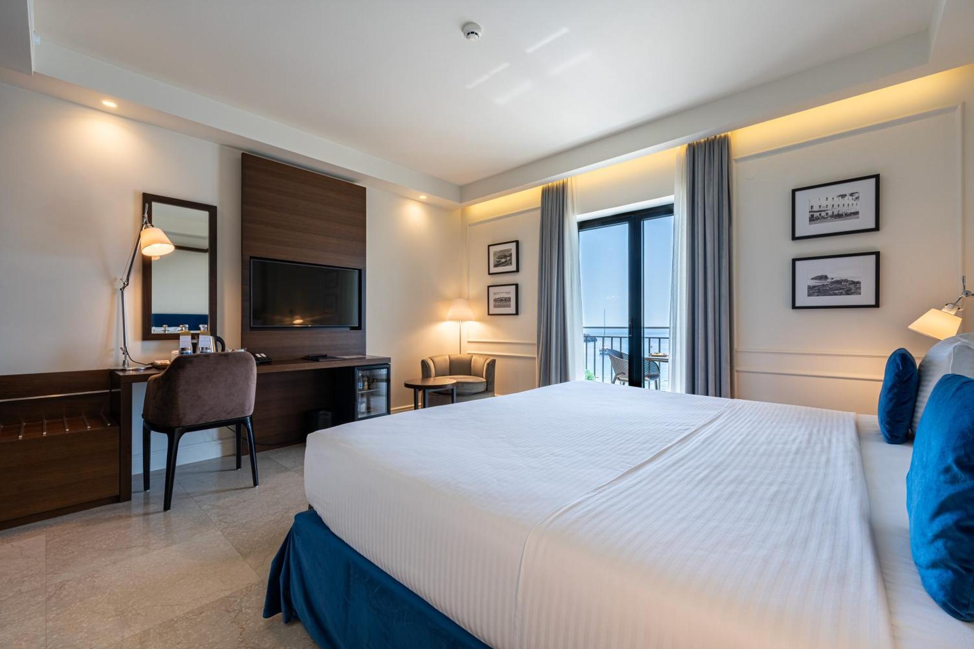Hotel California By Aycon (Adults Only) Sveti Stefan Ngoại thất bức ảnh