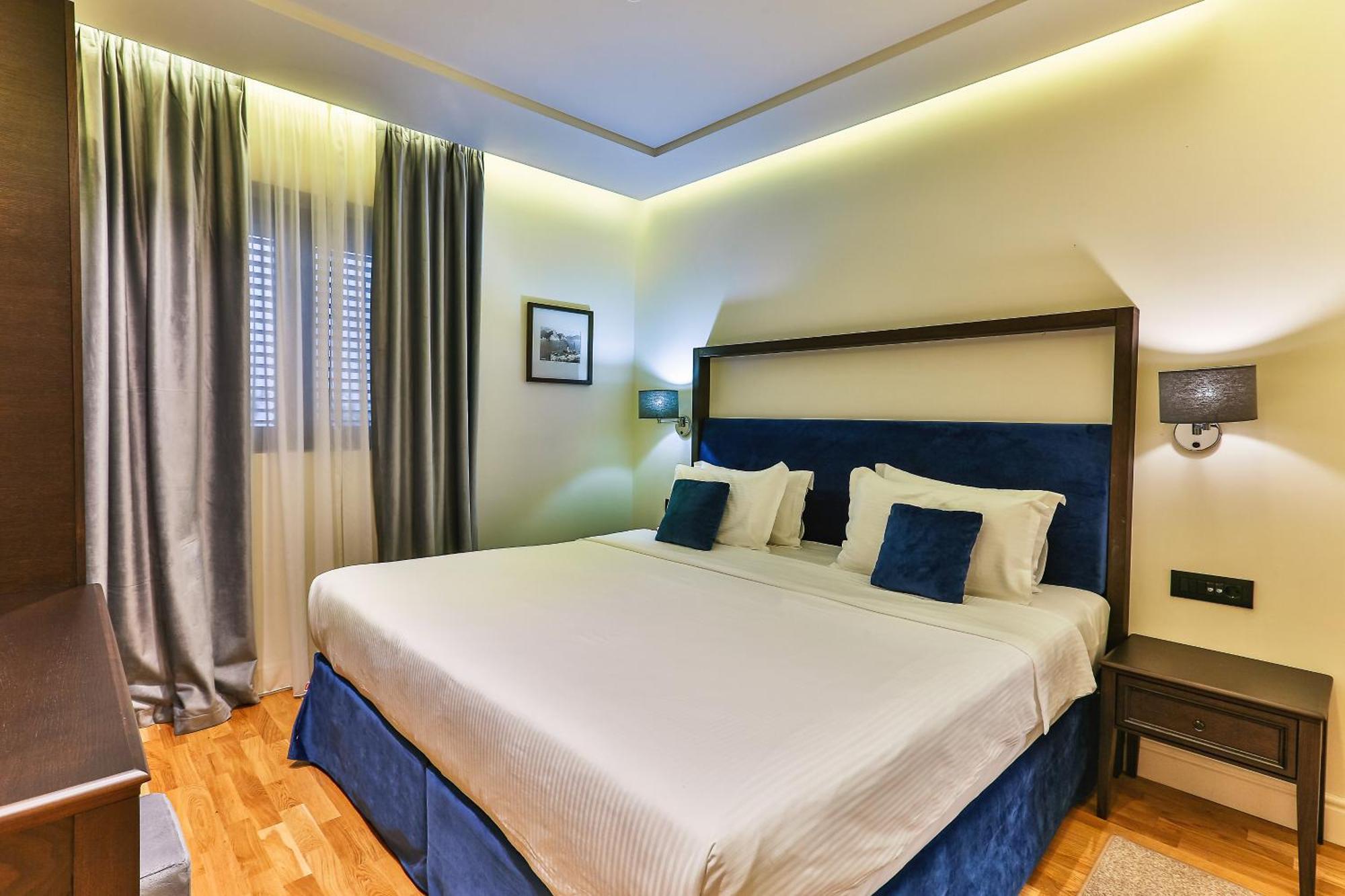 Hotel California By Aycon (Adults Only) Sveti Stefan Phòng bức ảnh